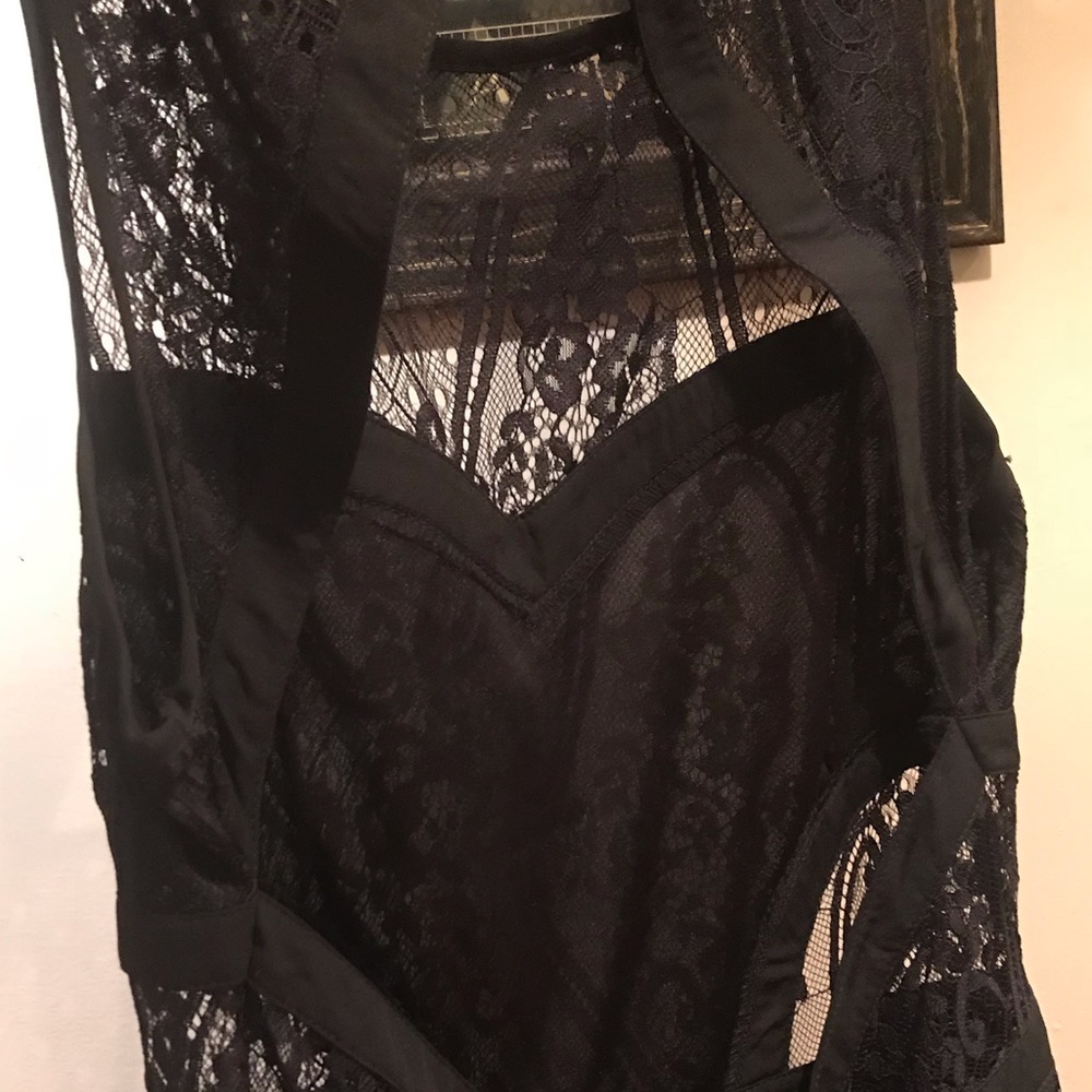 NWOT Forever 21 lace maxi dress
